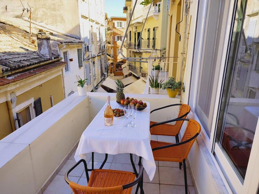 Mary'S Bright Apartment - Corfu Old Town 외부 사진